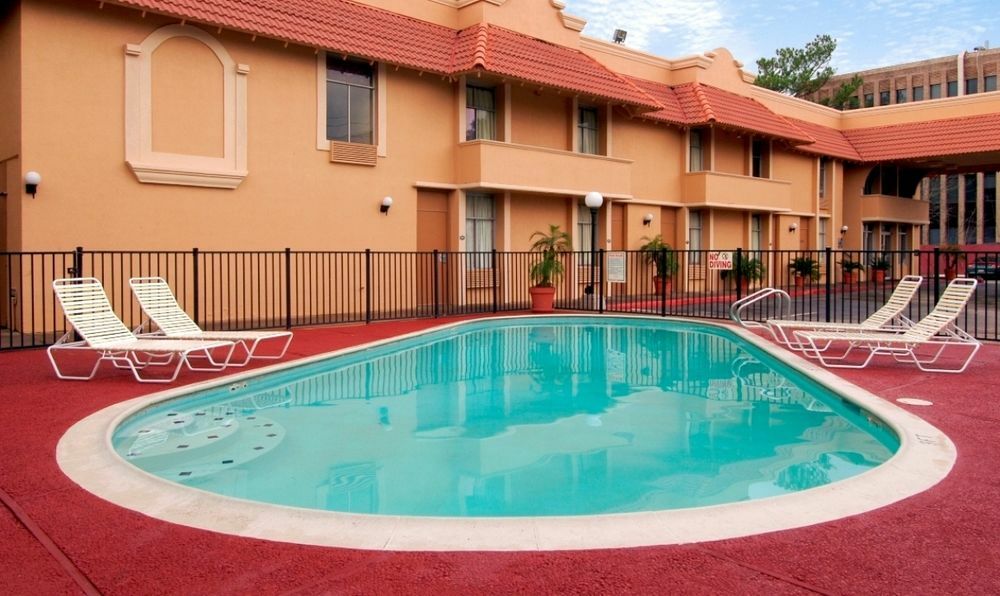 Memorial Inn And Suites Χιούστον Εξωτερικό φωτογραφία
